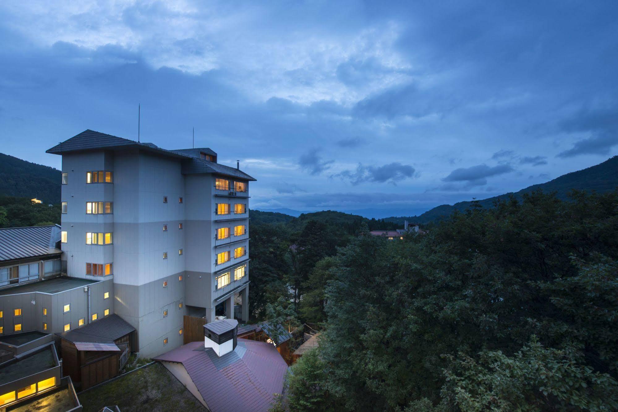 Takamiya Hotel Lucent Ямагата Экстерьер фото