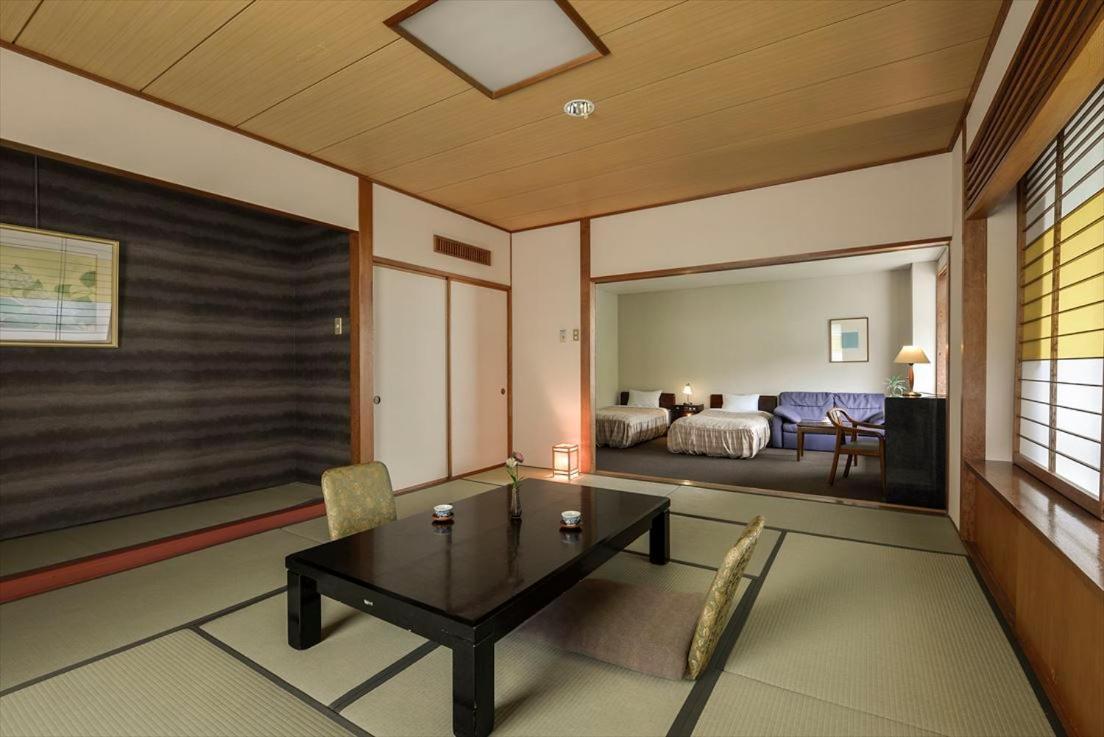 Takamiya Hotel Lucent Ямагата Экстерьер фото