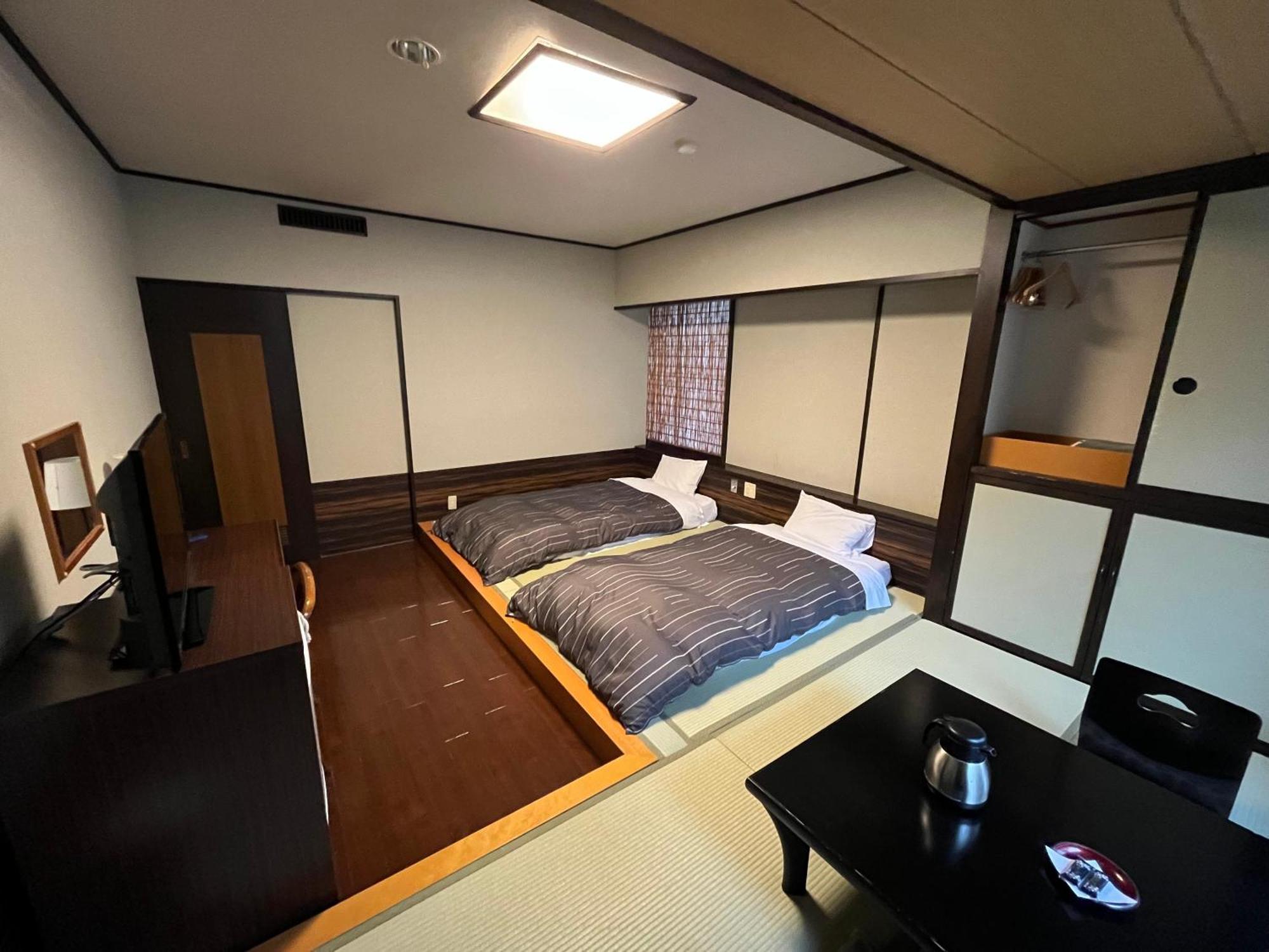 Takamiya Hotel Lucent Ямагата Экстерьер фото