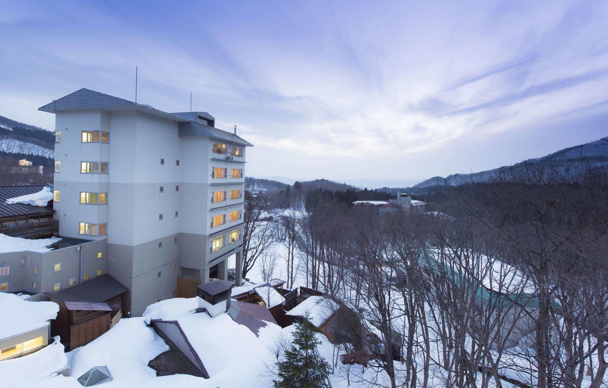 Takamiya Hotel Lucent Ямагата Экстерьер фото