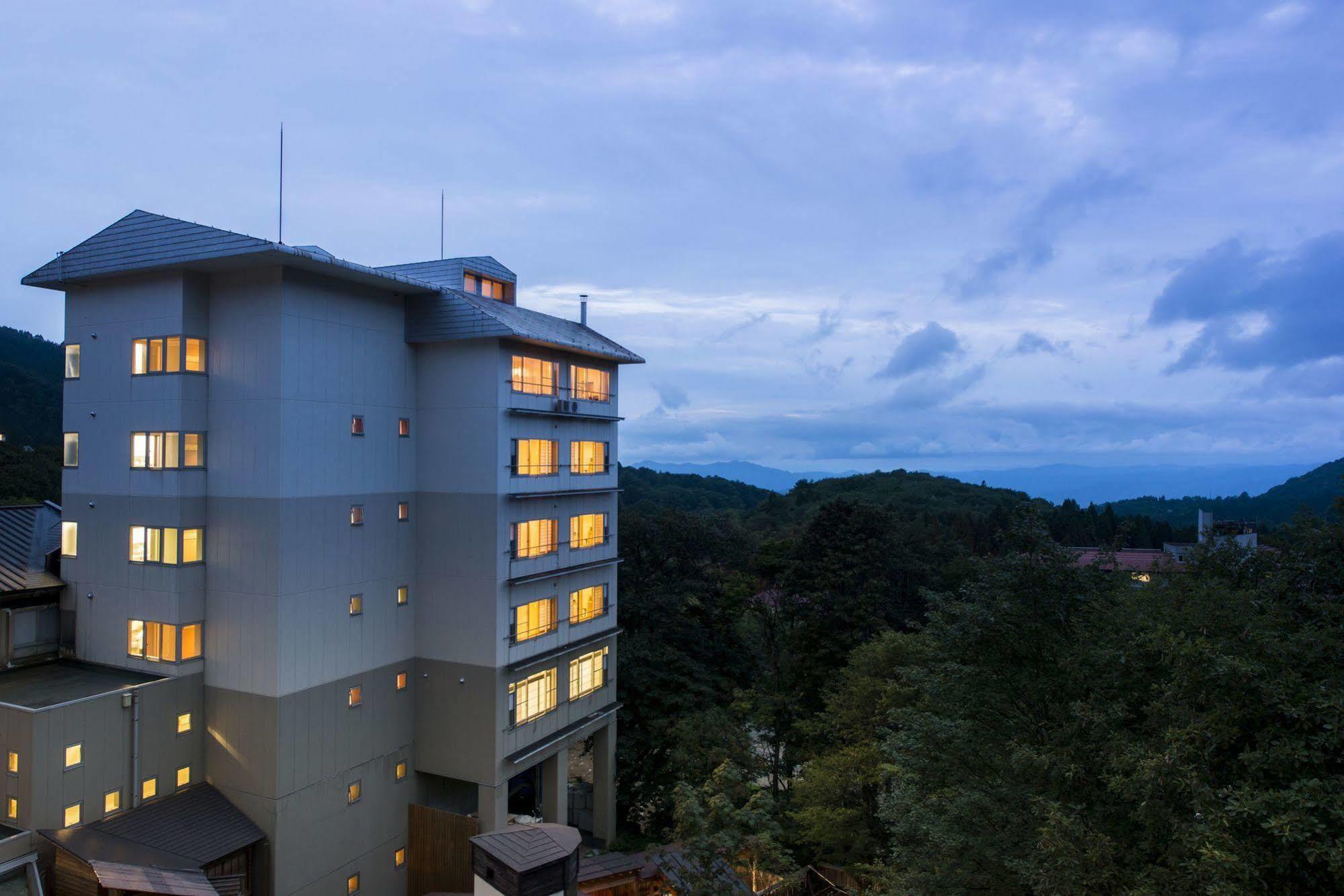 Takamiya Hotel Lucent Ямагата Экстерьер фото